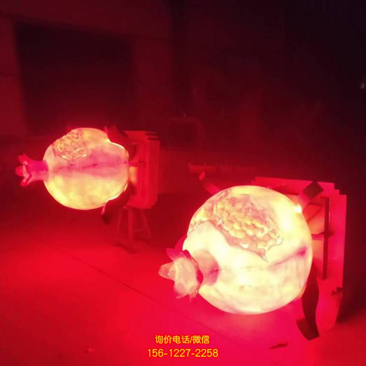 園林玻璃鋼雕塑——給環境帶來獨特景觀