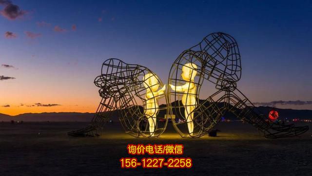 不銹鋼雕塑:給公園增添點綴 不銹鋼雕塑:給公園增添點綴