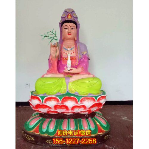 玻璃鋼彩繪觀音雕塑，點綴寺廟美景