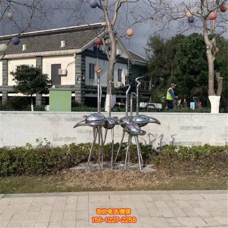 不銹鋼拋光鏡面抽象火烈鳥(niǎo)景區(qū)公園草坪擺件