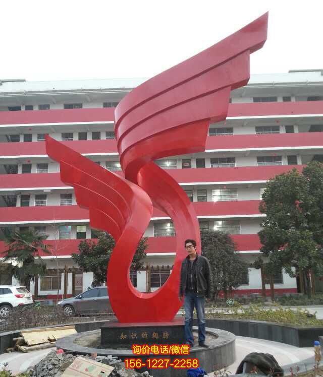 校園玻璃鋼放飛斗志激昂的玻璃鋼紅色翅膀雕塑 校園玻璃鋼放飛斗志激昂的玻璃鋼紅色翅膀雕塑