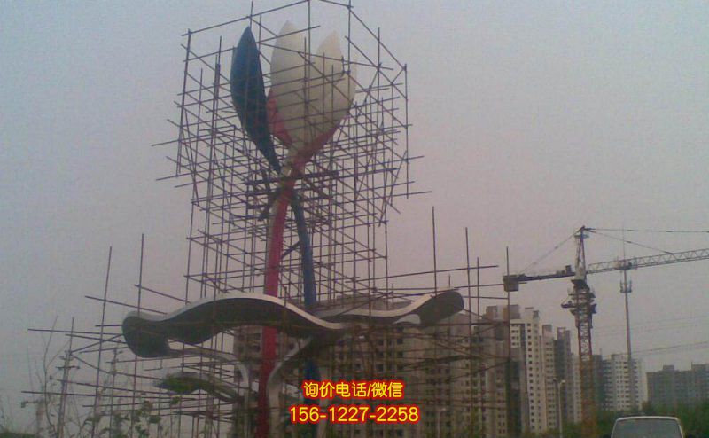 城市不銹鋼抽象彩色花朵景觀花朵雕塑 城市不銹鋼抽象彩色花朵景觀花朵雕塑