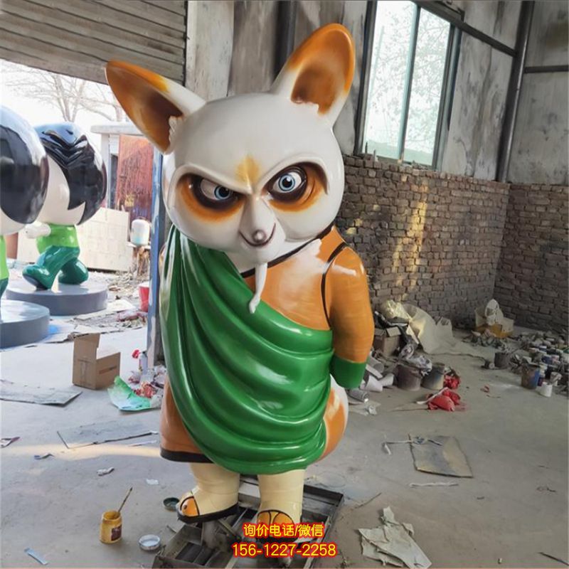 室內游樂園擺放卡通彩繪浣熊師傅玻璃鋼雕塑 室內游樂園擺放卡通彩繪浣熊師傅玻璃鋼雕塑