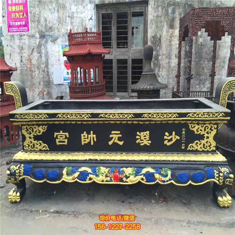 景區(qū)寺院擺放露天漆金鑄鐵香爐鼎 景區(qū)寺院擺放露天漆金鑄鐵香爐鼎