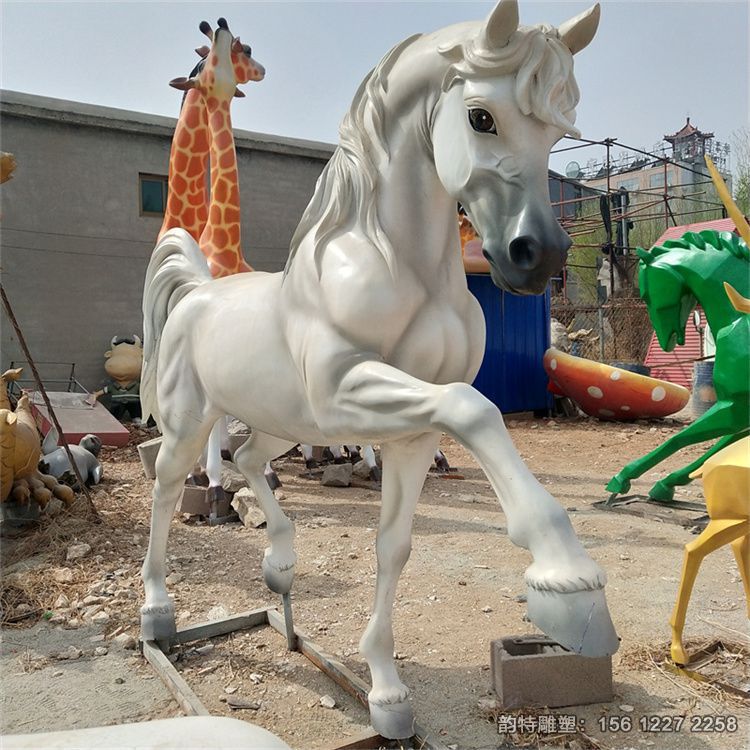 玻璃鋼仿真馬雕塑 玻璃鋼仿真馬雕塑