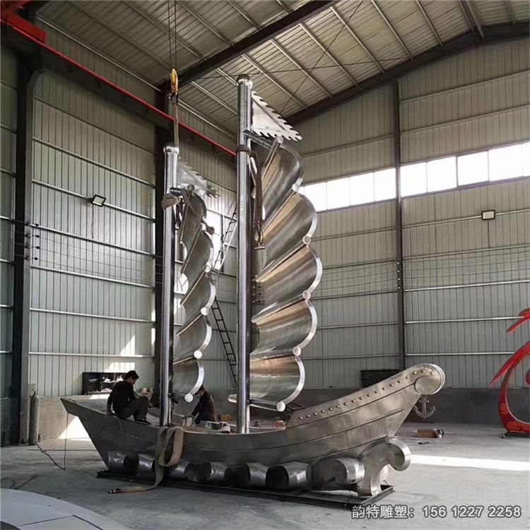 不銹鋼船雕塑 寓意著人生的航程 不銹鋼船雕塑 寓意著人生的航程