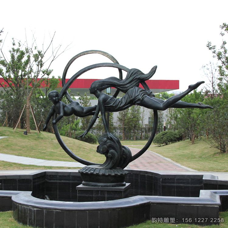 母子情雕塑02 母子情雕塑02