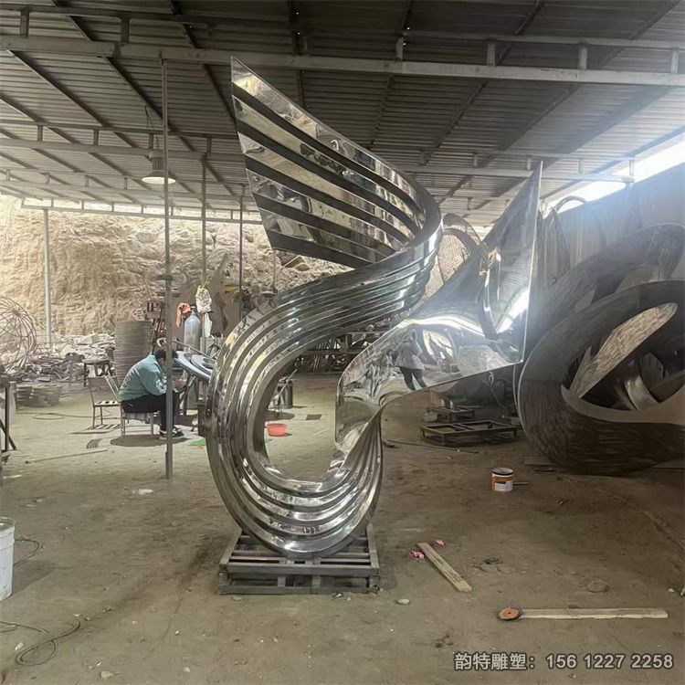 翅膀雕塑73 翅膀雕塑73