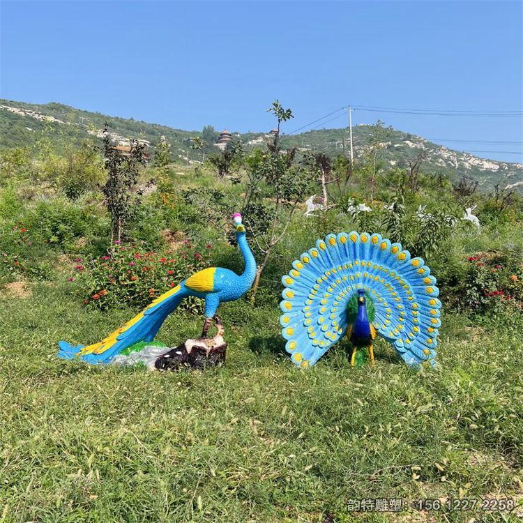 玻璃鋼發(fā)光孔雀雕塑,仿真動(dòng)物雕塑孔雀制作廠家 玻璃鋼發(fā)光孔雀雕塑,仿真動(dòng)物雕塑孔雀制作廠家