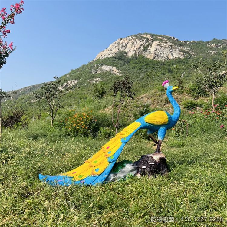 孔雀雕塑32 孔雀雕塑32