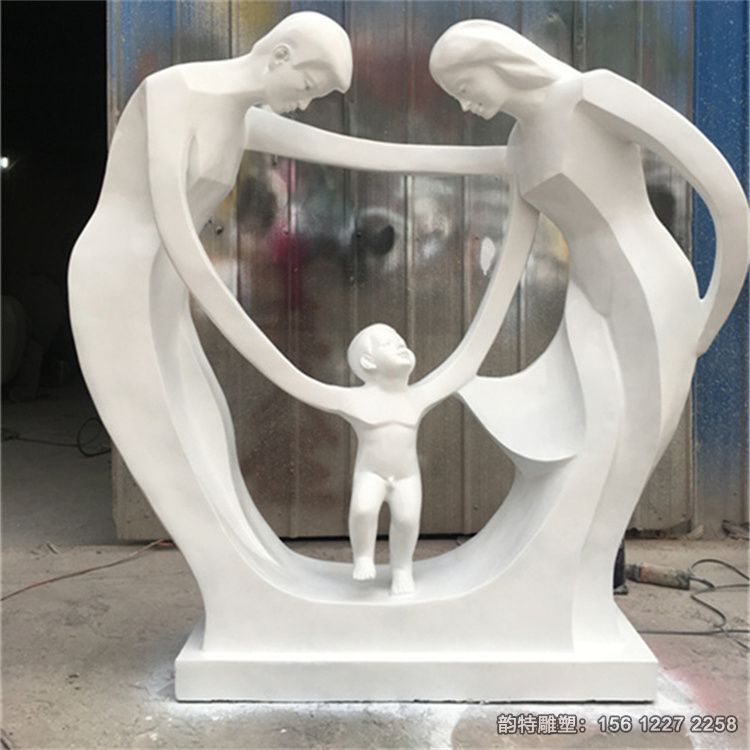 一家人雕塑03 一家人雕塑03