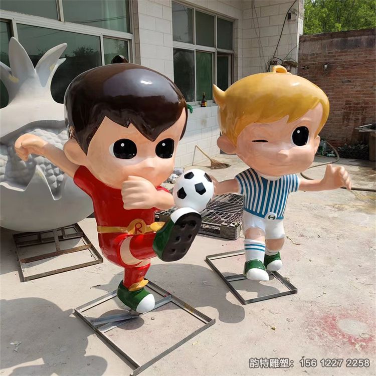踢足球雕塑17 踢足球雕塑17