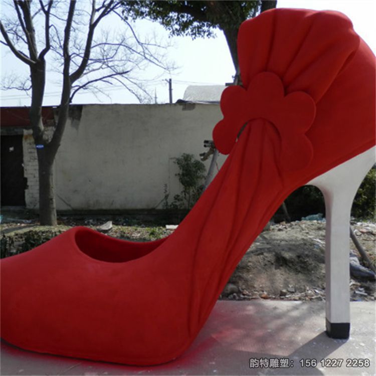 玻璃鋼紅色高跟鞋雕塑,商場鞋店主題雕塑加工廠家 玻璃鋼紅色高跟鞋雕塑,商場鞋店主題雕塑加工廠家