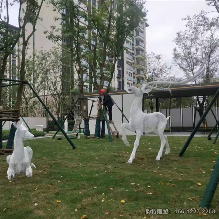 鋼絲鏤空鹿雕塑 不銹鋼發光鹿雕塑 鋼絲鏤空鹿雕塑 不銹鋼發光鹿雕塑