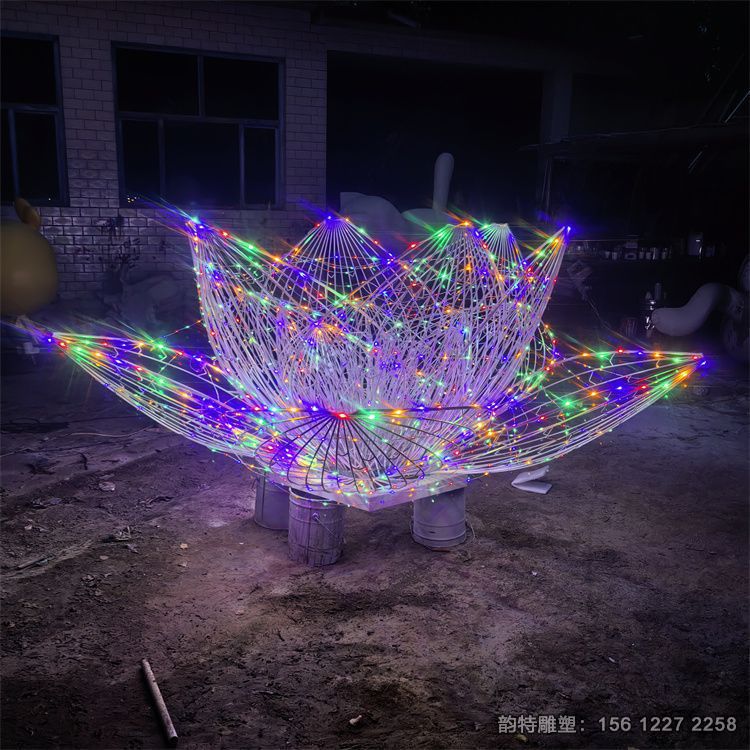 鏤空花朵雕塑案例分享 不銹鋼絲花朵擺件 鏤空花朵雕塑案例分享 不銹鋼絲花朵擺件