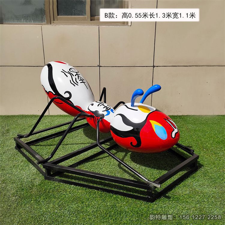 彩色不銹鋼螞蟻雕塑 在它身上我們看到了勤勞、努力和堅持不懈的精神。 彩色不銹鋼螞蟻雕塑 在它身上我們看到了勤勞、努力和堅持不懈的精神。